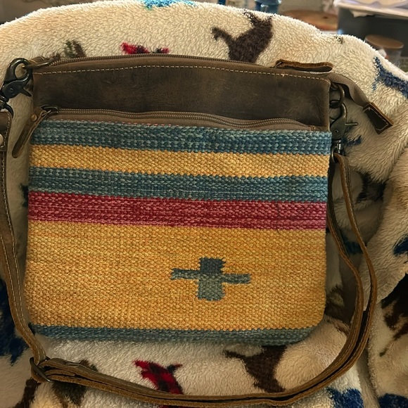 Myra Crossbody Bag Leather & 100% Cotton Woven Colorful Front Yellow,Blue,Red - Picture 6 of 14